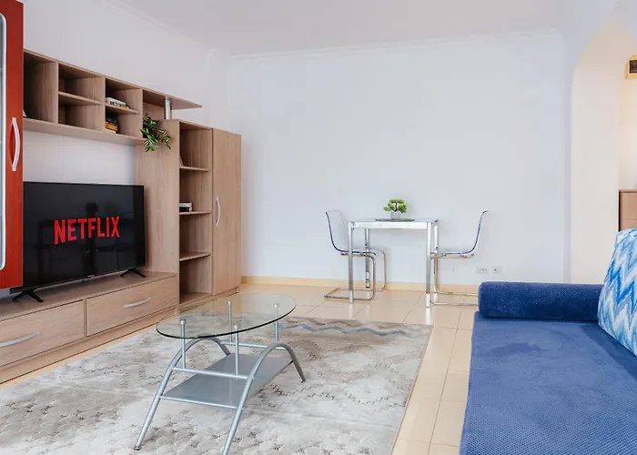 Close To The House Of Parliament And Old Town Apartmán