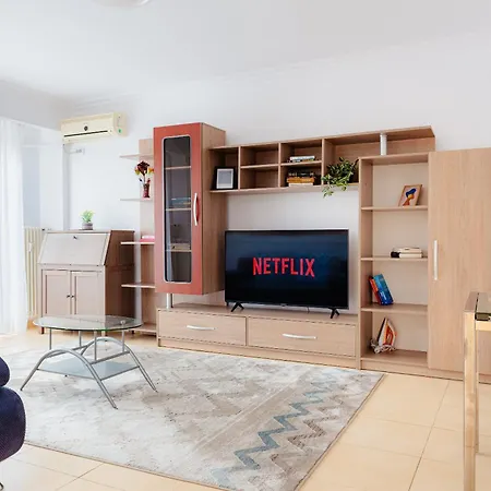Apartment Close To The House Of Parliament And Old Town Bucharest