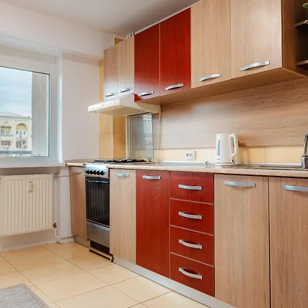 Apartment Close To The House Of Parliament And Old Town