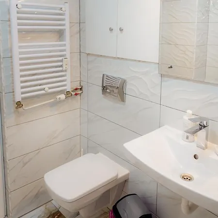 Appartement Close To The House Of Parliament And Old Town