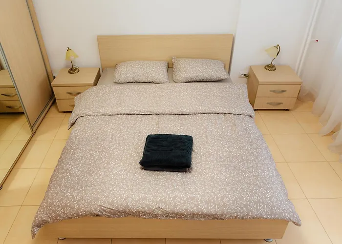Close To The House Of Parliament And Old Town Apartament *