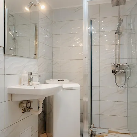Close To The House Of Parliament And Old Town Apartament *