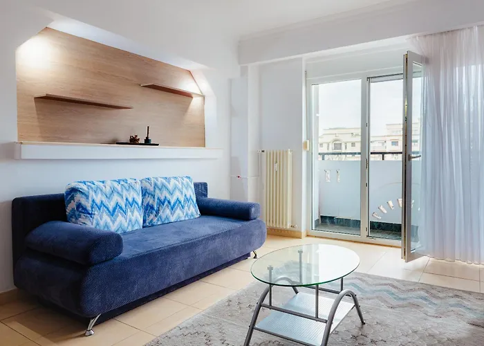 Close To The House Of Parliament And Old Town 布加勒斯特